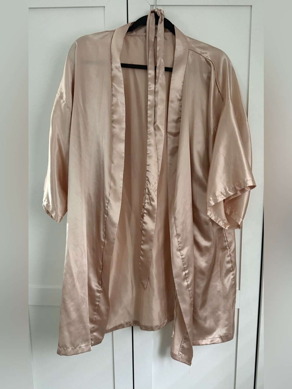 Silky Open-Front Robe Light Blush